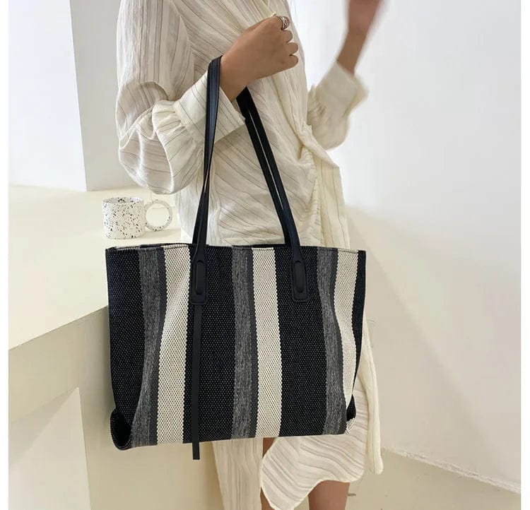 Black Raffia Bag | Dalla Black