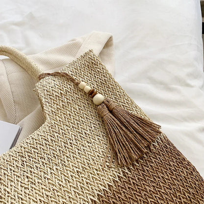 Straw Beach Bag With Zip | Amaria