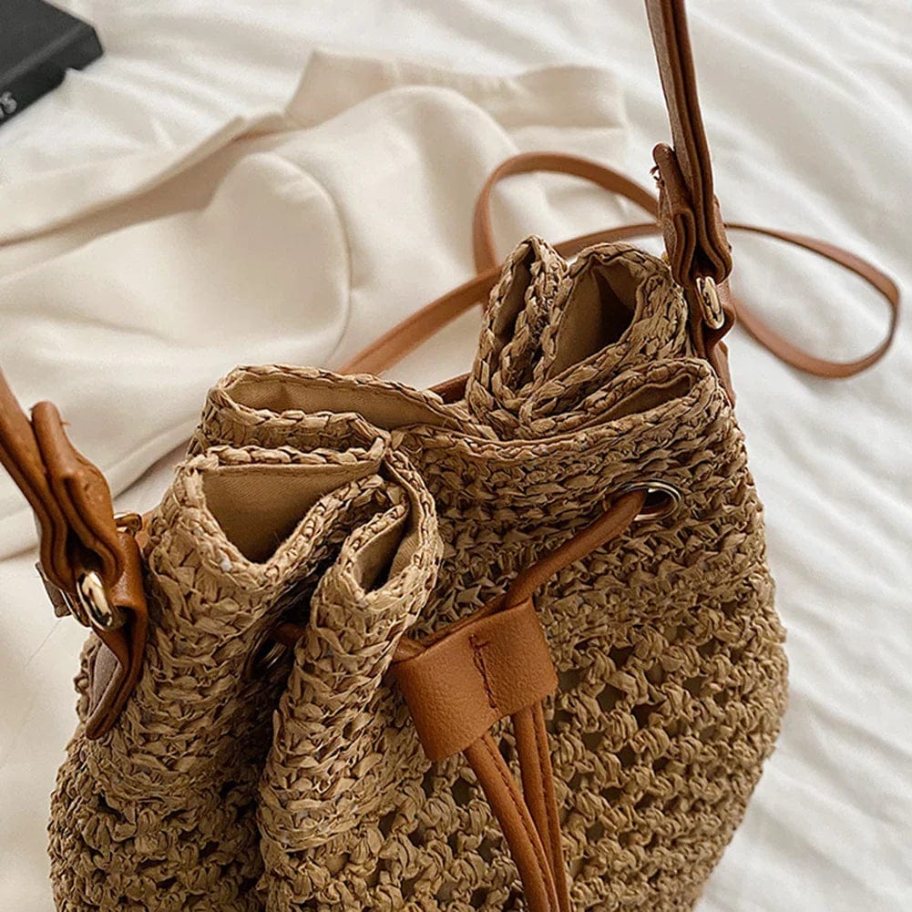 Straw Bucket Bag | Lauren