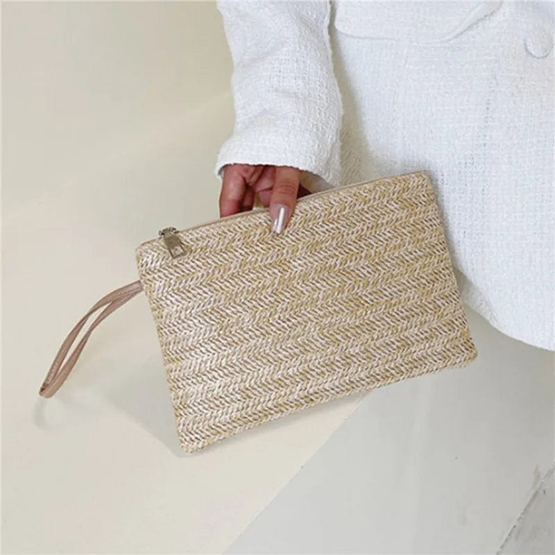 Straw clutch | Mila